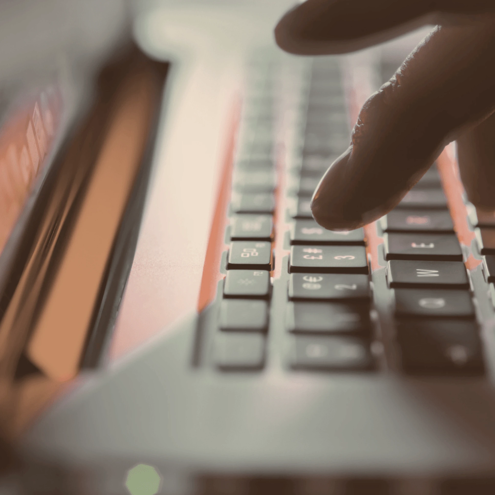 Beskyttelse mot svindel med Click to Pay som betalingsmåte